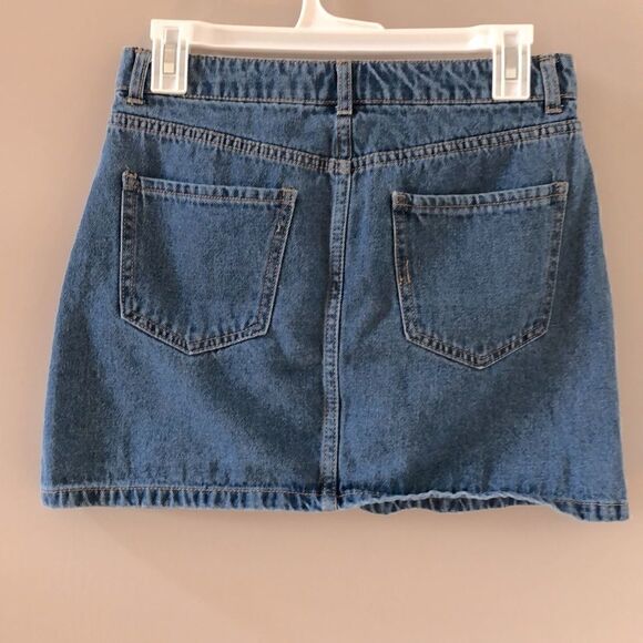 Forever 21 Jean Skirt Size 27 - Picture 2 of 3